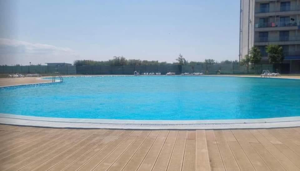 Blaxy Resort Stefi Cu Acces La Piscine Gratuit 23 August Exterior foto
